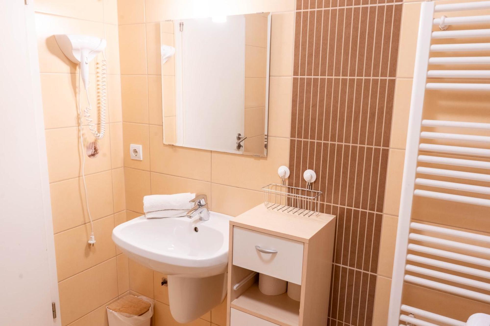 Cac Wellness Apartment Σίοφοκ Εξωτερικό φωτογραφία